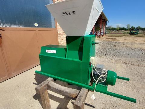 Szölő bogyózó Szölő bogyózó