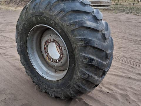 Nokia 600/55-26,5 8 PR méretű kerék eladó Nokia 600/55-26,5 8 PR méretű kerék eladó