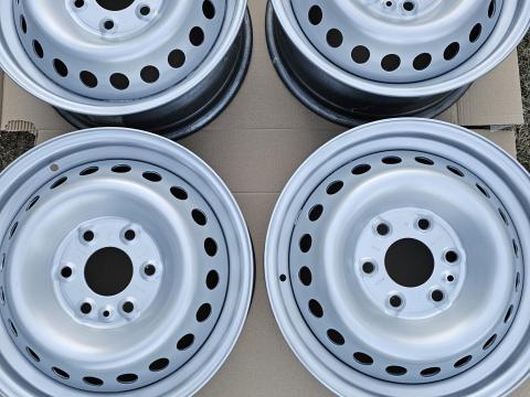 6x125 6,5x16 IVECO ET68 74AGY acélfelni használt akció 6x125 6,5x16 IVECO ET68 74AGY acélfelni használt akció