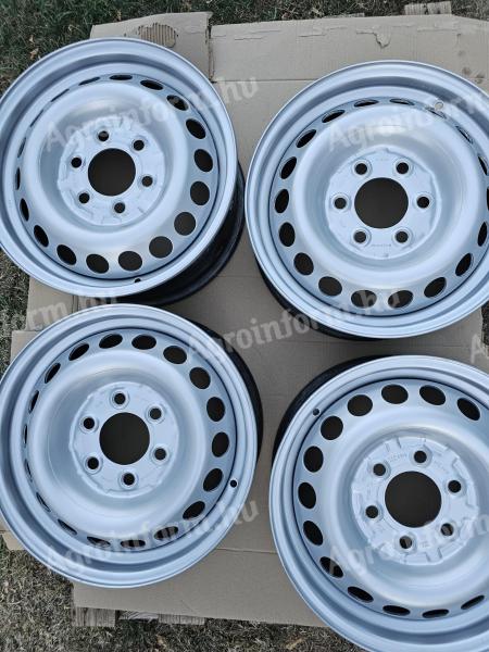 6x130 6,5x16 ET62 Mercedes Sprinter, Crafter lemezfelni - fekete és ezüst színben
