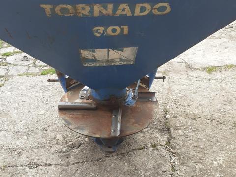 Műtrágyaszóró eladó