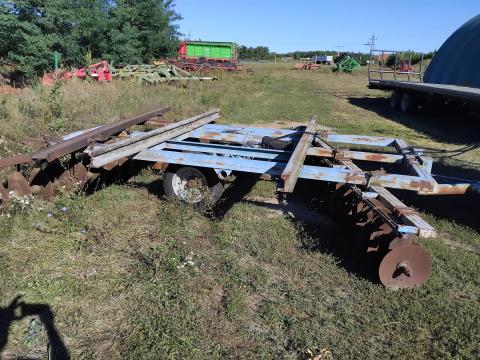 Leták 4 méteres tárcsa erősített vázzal Leták 4 méteres tárcsa erősített vázzal