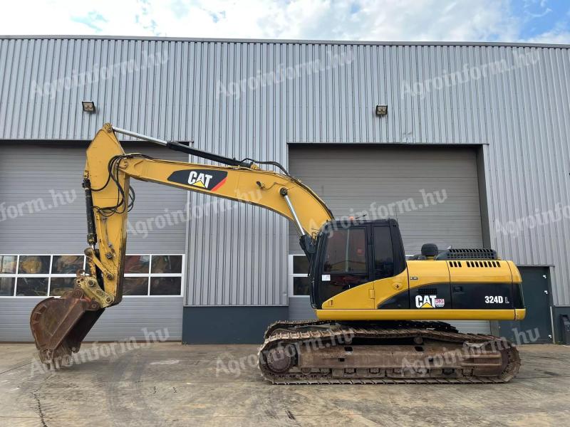 Caterpillar 324DL / 2009 / 17 497 üzemóra / Lízing 20%-tól