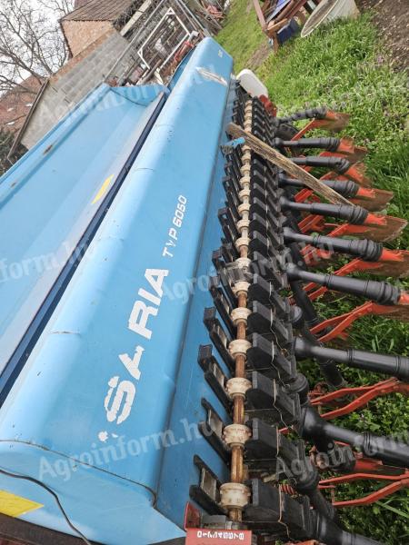 Isaria 6050