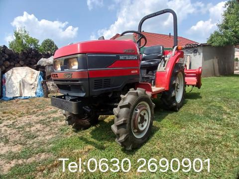 Mitsubishi MT 170 japán kistraktor gyári talajmaróval eladó Mitsubishi MT 170 japán kistraktor gyári talajmaróval eladó