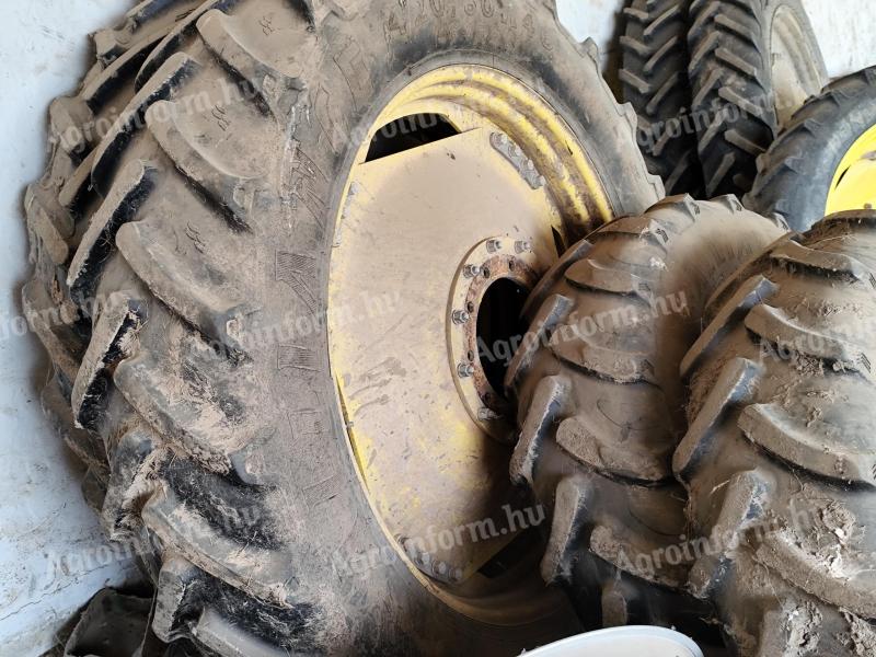 Művelőkerék szett eladó – 380/85R30 első, 420/80R46 hátsó Alliance