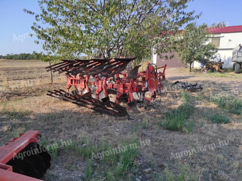 Kuhn Multimaster 121 váltvaforgató eke eladó