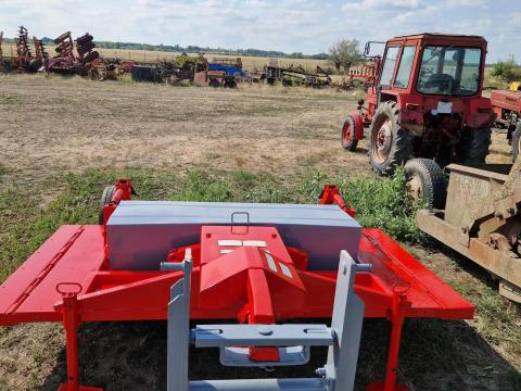 RZ-3-as szárzúzó eladó – jó állapotban, új alkatrészekkel RZ-3-as szárzúzó eladó – jó állapotban, új alkatrészekkel