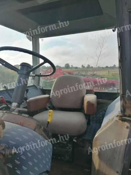 John Deere 4755