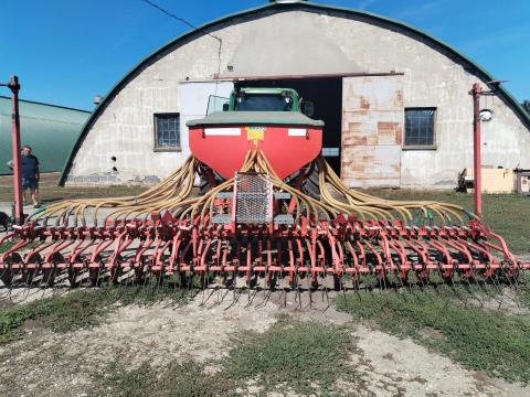 Gaspardo Pinta 600 pneumatikus gabonavetőgép eladó Gaspardo Pinta 600 pneumatikus gabonavetőgép eladó