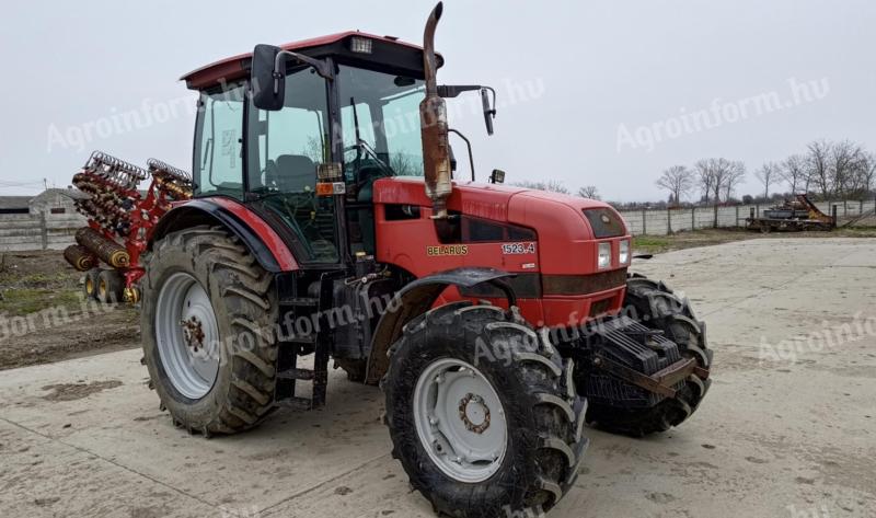 MTZ 1523.4 Fehéroroszország - 6 hengeres, 160 LE traktor eladó