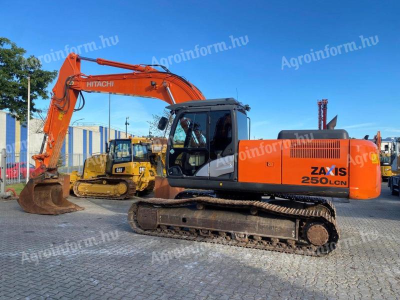 Hitachi ZX250 LCN-5 / 2013 / 12 574 üzemóra / Lízing 20%-tól