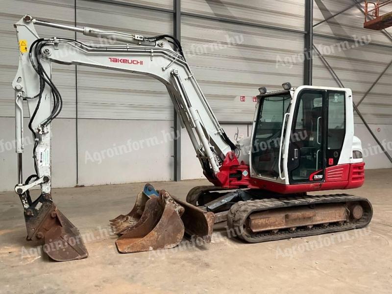 Takeuchi TB 290 / 2015 / 9.121 üzemóra / Lízing 20%-tól