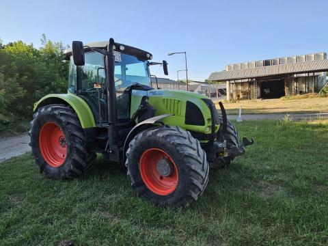 Claas Ares 657 ATZ traktor Robust F36 homlokrakóval eladó Claas Ares 657 ATZ traktor Robust F36 homlokrakóval eladó