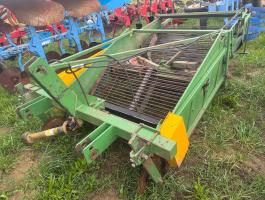 HOLLAND NÉGYSZÖGTENGELYES HAGYMAKIRÁZÓ,  RENDRERAKÓ