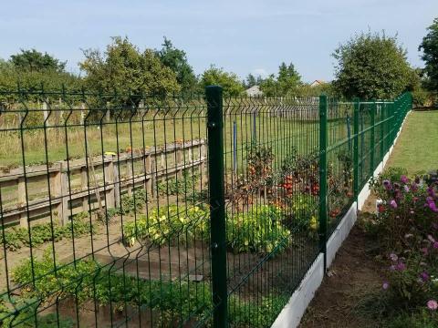 3D táblás kerítés panel - oszlop,  kapu,  kiegészítők! Vadháló,  drótfonat,  drótháló - minden ami kerítés 3D táblás kerítés panel - oszlop,  kapu,  kiegészítők! Vadháló,  drótfonat,  drótháló - minden ami kerítés