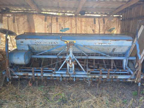 Nordsten vetőgép Nordsten vetőgép