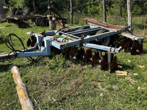 3.2 V tárcsa eladó jó állapotban 3.2 V tárcsa eladó jó állapotban