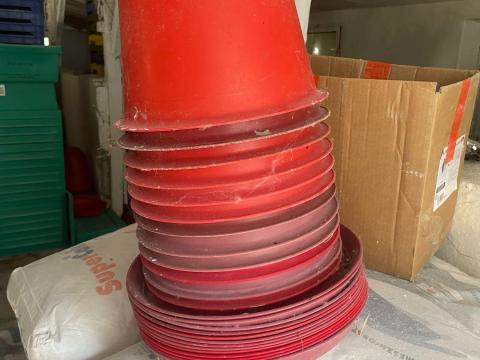 Kúpos itató, baromfi itató Kúpos itató, baromfi itató