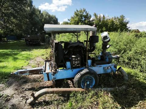 IFA motoros öntözőgép,  4000l/min Rovatti szivattyúval IFA motoros öntözőgép,  4000l/min Rovatti szivattyúval