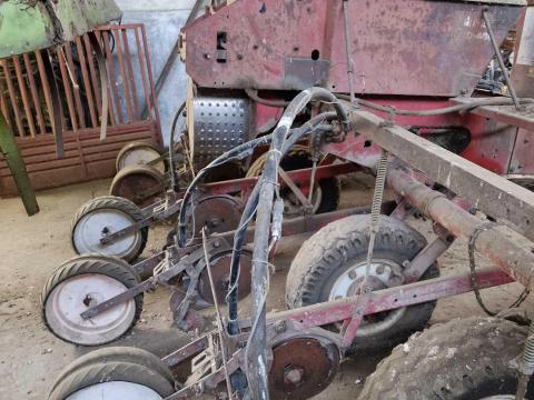 IH Cyclo vetőgép IH Cyclo vetőgép