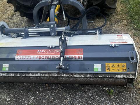 Szárzúzó,  mulcsozó,  kalapácsoszúzó