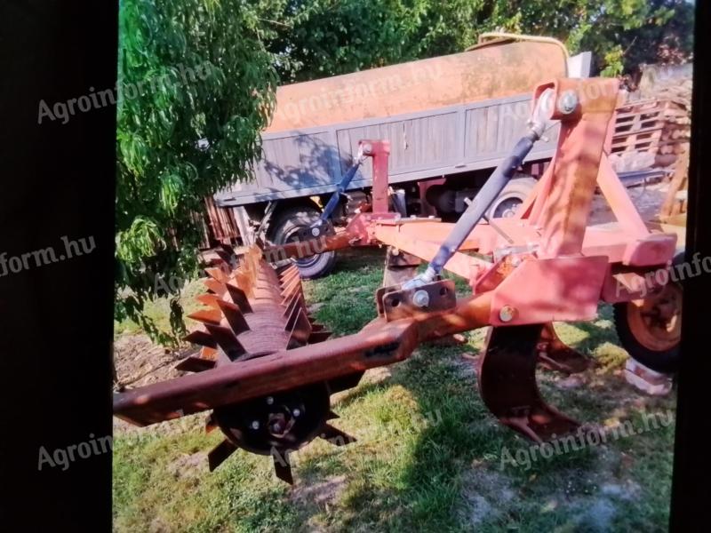 Altalajlazító eladó,  újszerű állapotban