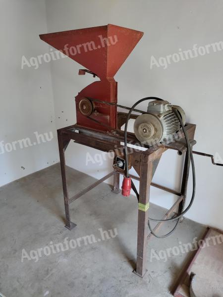Daráló - termény daráló - 3 kw-os villanymotorral