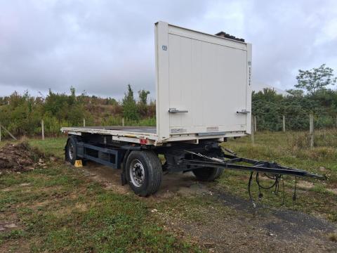 Bálaszállító pótkocsi BDF pótkocsi