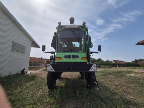 Eladó Dammann DT2000H önjáró permetező – GPS, ultrahang, 4000 liter, 27 m keret Eladó Dammann DT2000H önjáró permetező – GPS, ultrahang, 4000 liter, 27 m keret