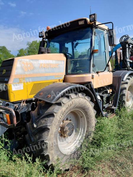 Faaprítékoló gép JCB és Jenz