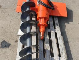 Everun oszlopfúró 30 cm-es fúrási átmérőjű csigával