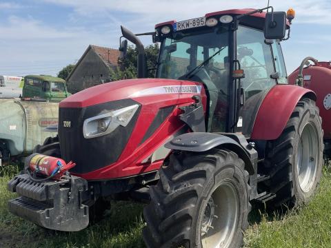 TYM 1304 erőgép eladó homlokrakodóval, kiváló állapotban TYM 1304 erőgép eladó homlokrakodóval, kiváló állapotban