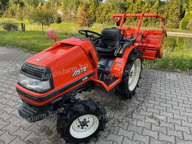 Kubota Aste kerti traktor eladó
