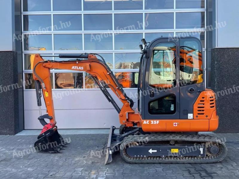 Atlas AC25F / 2022 / 259 üzemóra / Lízing már 20%-tól