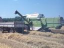 Claas Dominator 76