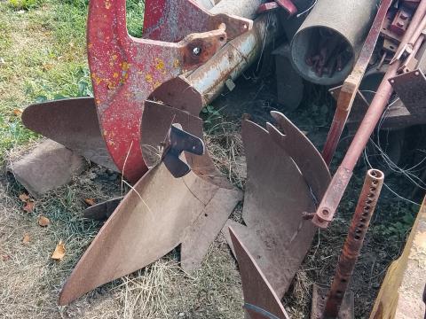 IH ekeszár ekefejestől, komplett, eladó IH ekeszár ekefejestől, komplett, eladó