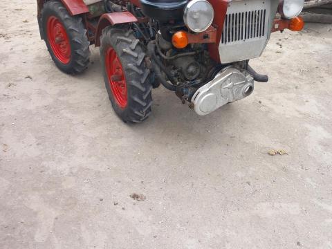 TZ4K kistraktor mezőgazdasági gép, kerti traktor, munkagép eladó TZ4K kistraktor mezőgazdasági gép, kerti traktor, munkagép eladó