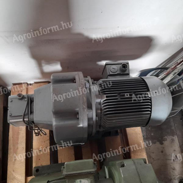 Eladó villanymotorok és hajtóművek