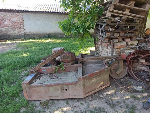 Szárzúzó eladó jó állapotban családi gazdaságból