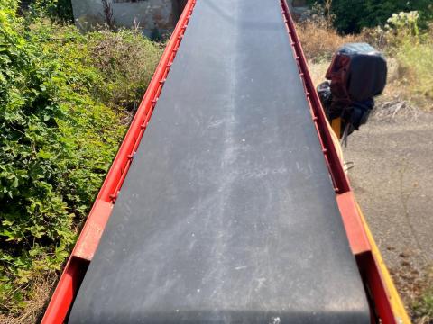 Cermax szalagos szállítószalag asztallal eladó Cermax szalagos szállítószalag asztallal eladó