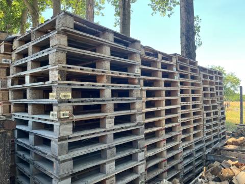 1140 x 1140 rakodólap