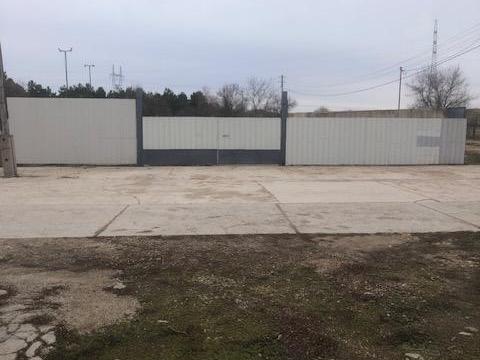 Veszprém-Kádártán zárható telephely hosszú távra kiadó