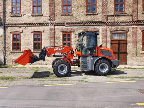 Everun ER2500F rakodó teleszkópos gémmel Everun ER2500F rakodó teleszkópos gémmel