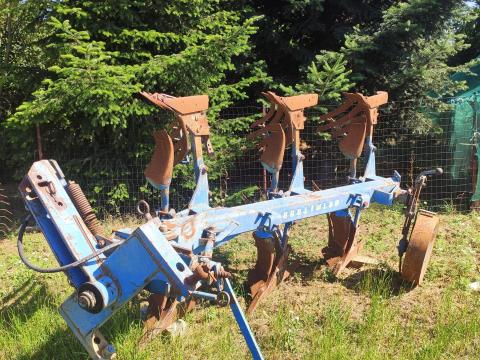 Rabewerk 3 fejes váltva forgató eke eladó Rabewerk 3 fejes váltva forgató eke eladó