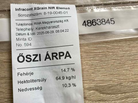 Eladó kétsoros őszi árpa Eladó kétsoros őszi árpa