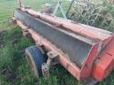 Kuhn BNG 450 szárzúzó