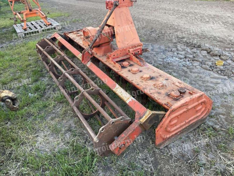 MASCHIO 3 MÉTERES FORGÓBORONA