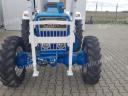 Ford 2000 traktor készletről – felújított kistraktor homlokrakodóval