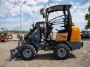 Mini rakodógép bukókerettel, kompakt rakodó (max. 1100 kg) / Giant G1500 (demo)